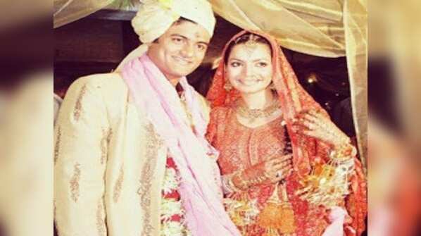 Kahaani Ghar Ghar Ki's Shweta Kawaatra shares a major throwback pic with husband Manav Gohil on her wedding anniversary