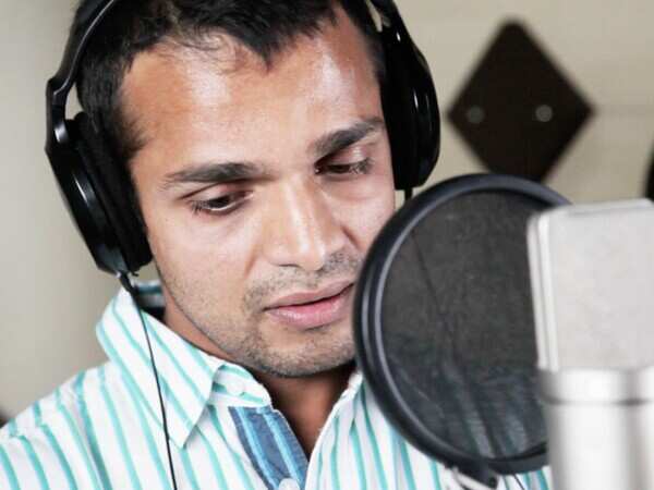 Vijay Raghavendra Stills