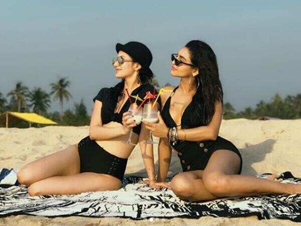 Krystle D Souza Photos