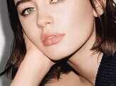 Daughter of Hollywood hunk Jude Law, Iris Law makes fashion move!