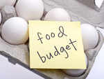 Tips to create a monthly food budget