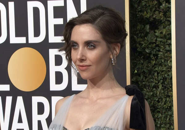 Alison Brie Photos