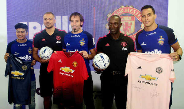 Wes Brown Stills