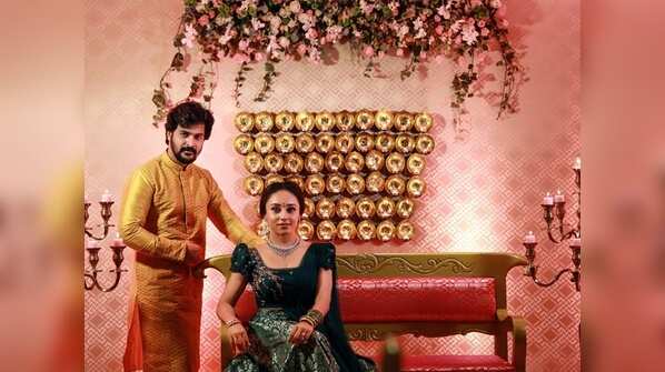 Take a look at the unseen pictures of Pearle Maaney and Srinish Aravind’s engagement