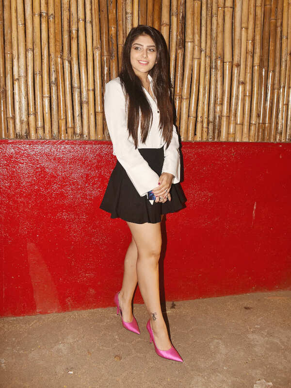 Ishita Chauhan Photos