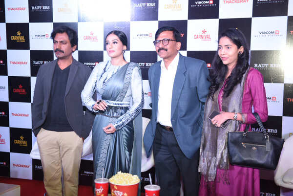 Purvashi Raut Pictures