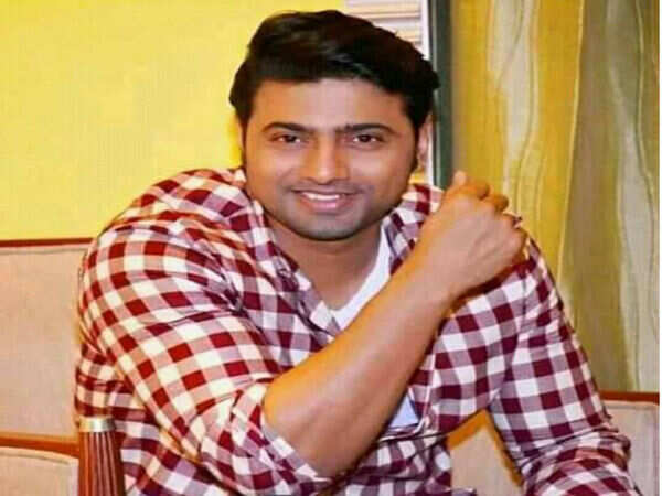 Kamaleswar Mukherjee Pictures
