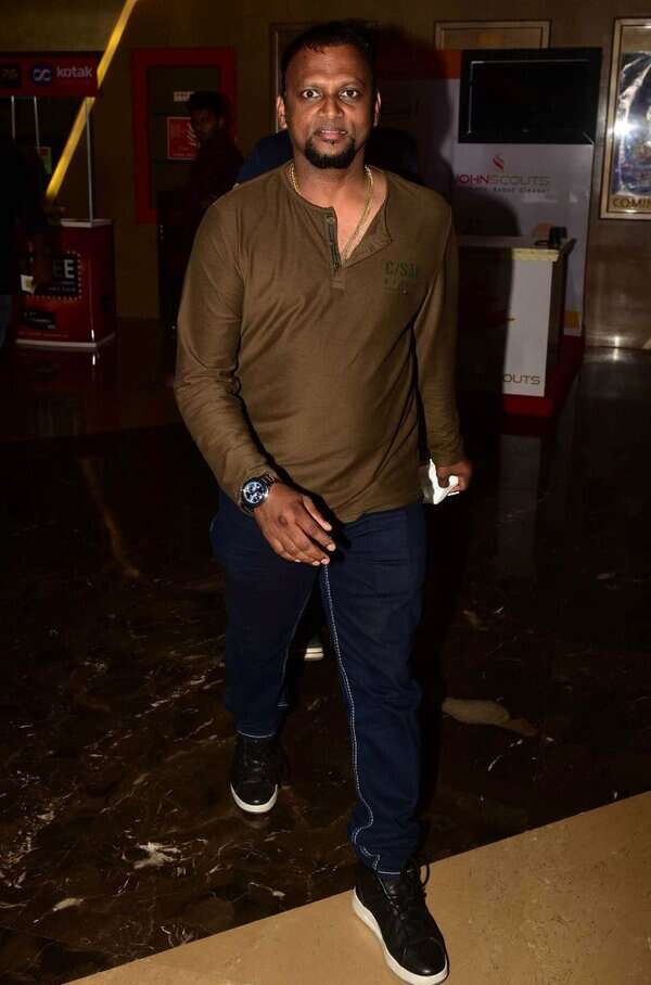 Vinod Vijayan Pictures