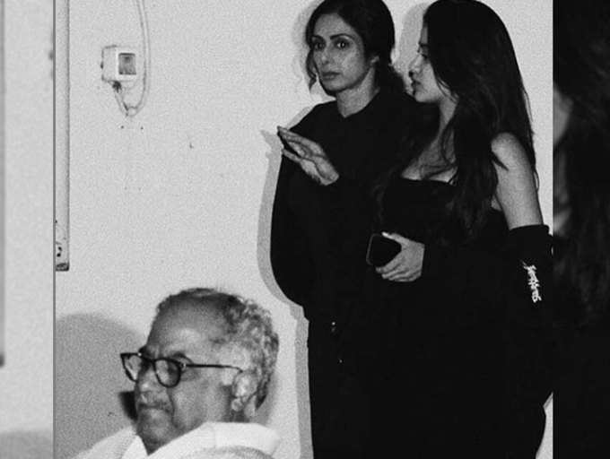 ​Ahead of Sridevi’s first death anniversary, a throwback photo with Janhvi Kapoor and Boney Kapoor surfaces online