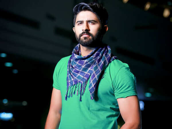 Rahul Ravi Stills