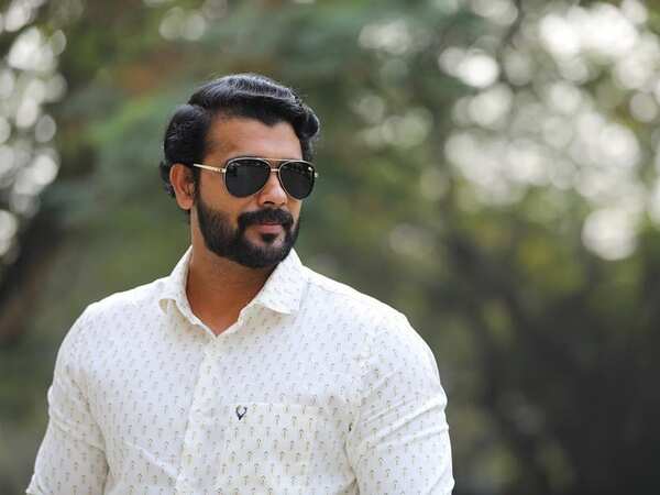 Vivek Gopan Photos