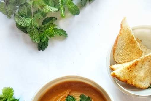 Vegan Sweet Potato Soup with Butter Toast