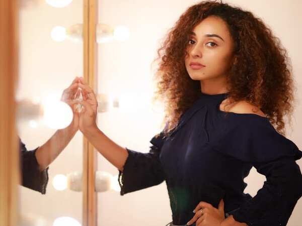 Pearle Maaney