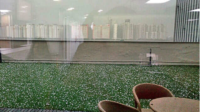 Photos: Delhi-NCR looked snowed up, hailstones cover it in a blanket of white