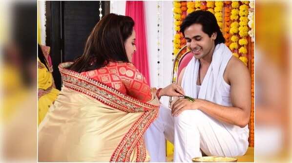 Sameer’s simple look for his haldi