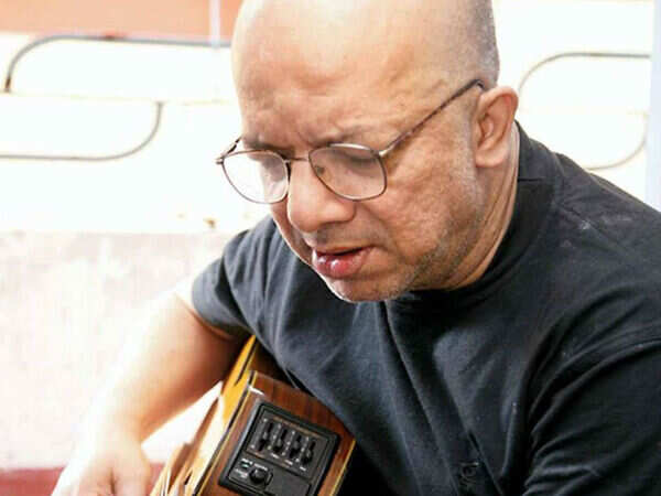 Kabir Suman Images