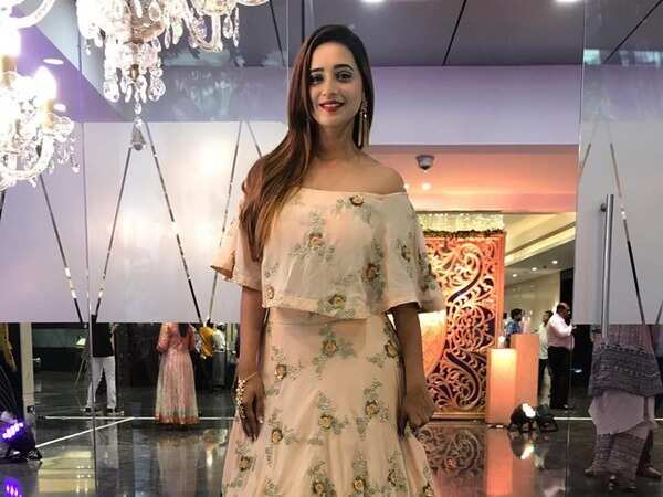 Shivani Surve Photos