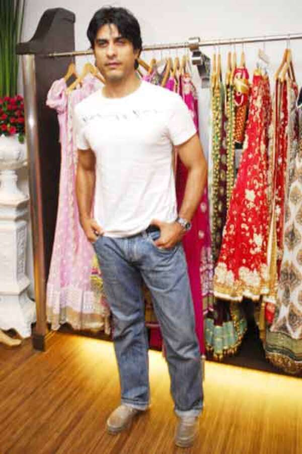 Vikas Bhalla