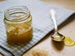 Brown sugar and olive oil mask