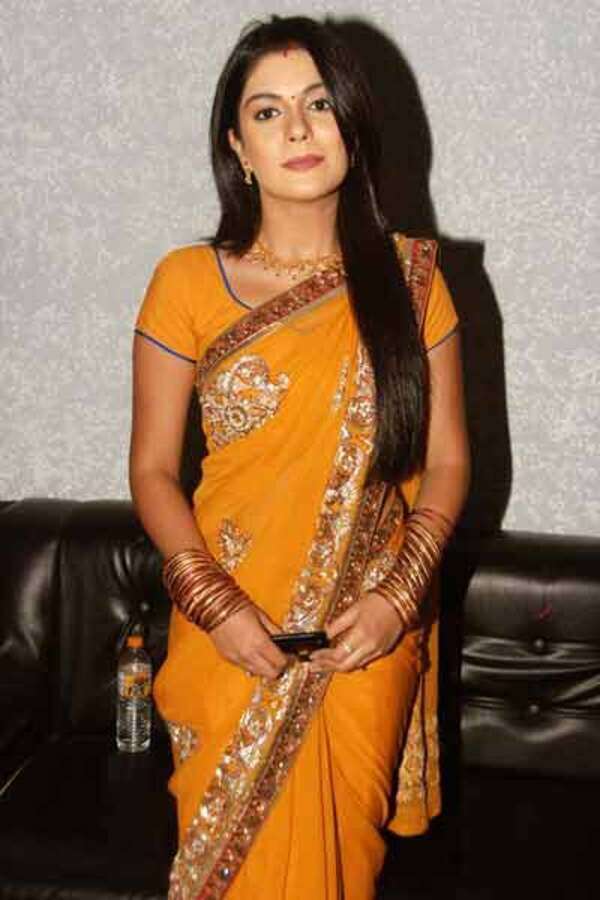 Pooja Gaur Pictures