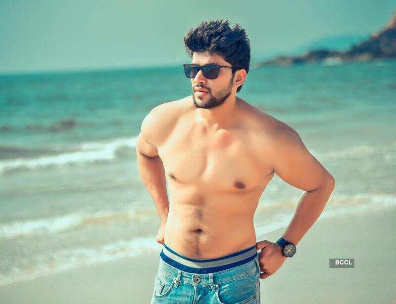Music sensation Shaurya Khare is all set for his debut in films