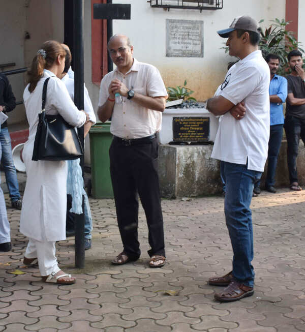 Mohnish Bahl