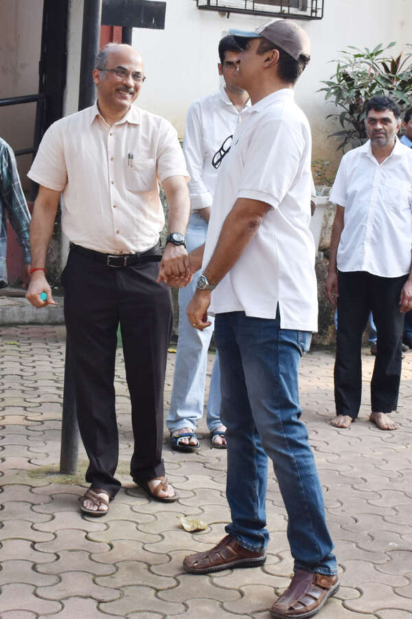 Mohnish Bahl