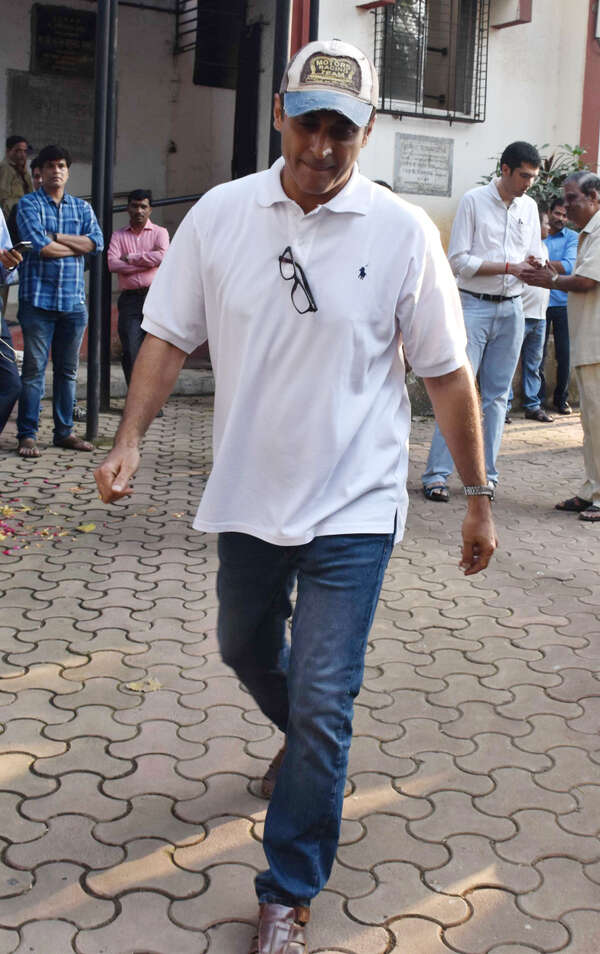Mohnish Bahl Stills