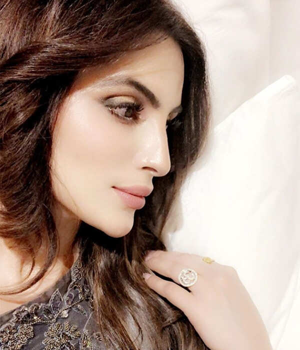 Mansi Sharma Images