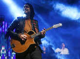 Jubin Nautiyal performs at Miranda House
