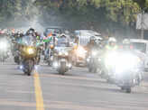 Superbikers pay tribute to Pulwama attack martyrs