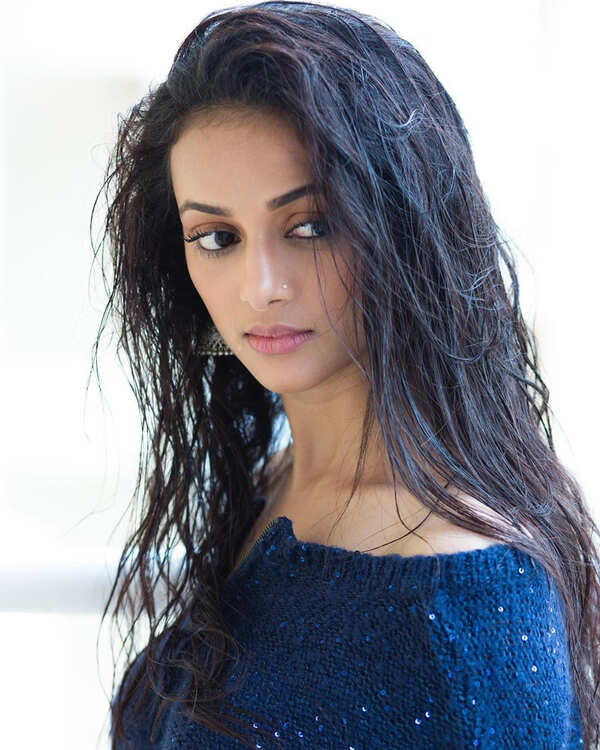 Kajol Srivastava Pictures