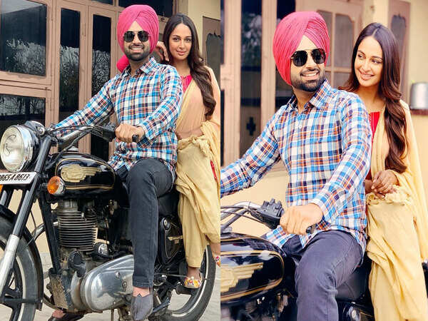 Jordan Sandhu Stills