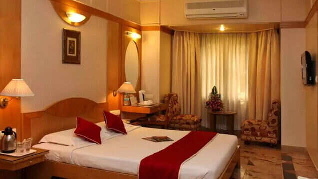 Hotels near Tavarekere, Bangalore