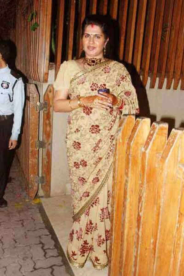 Anna Singh Pictures