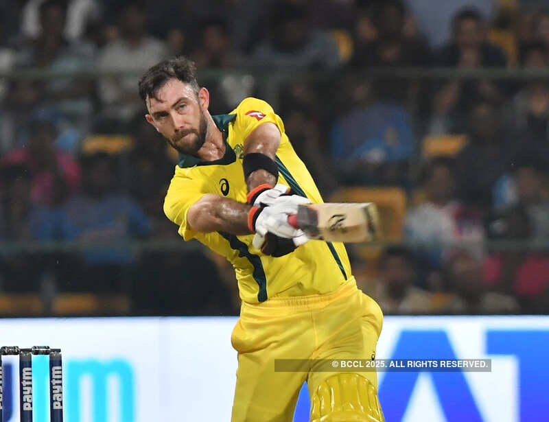 Australia beat India by 7 wickets to sweep series