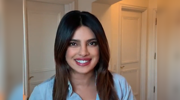 Priyanka Chopra wins the lifetime achievement award