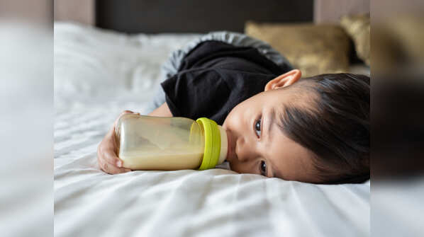 How to introduce solids to babies under one