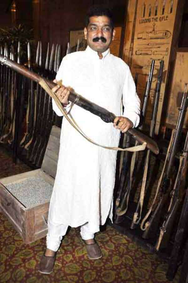 Nitin Chandrakant Desai Images