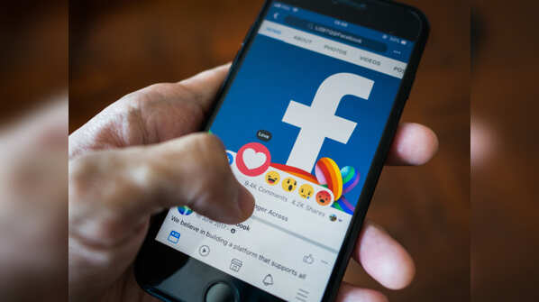 You are addicted to social media