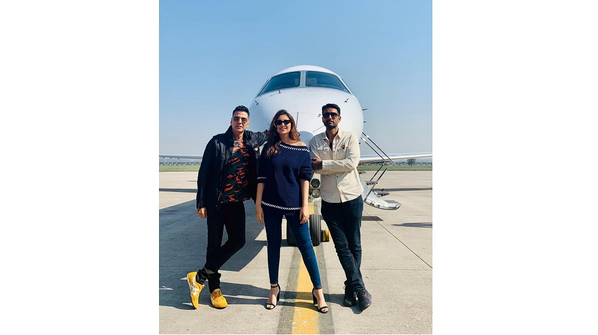 Photo: Parineeti Chopra and Akshay Kumar in Chandigarh to promote 'Kesari'