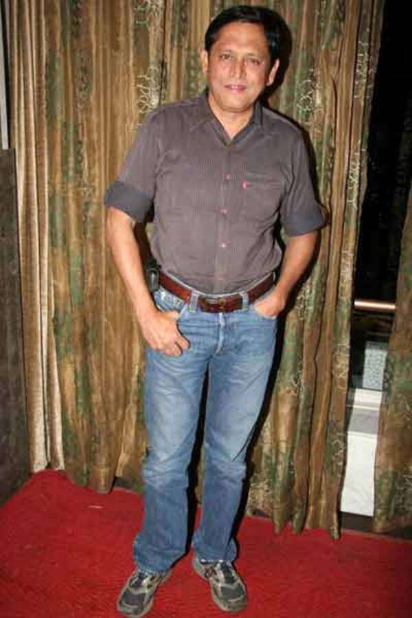 Ravindra Mankani Photos