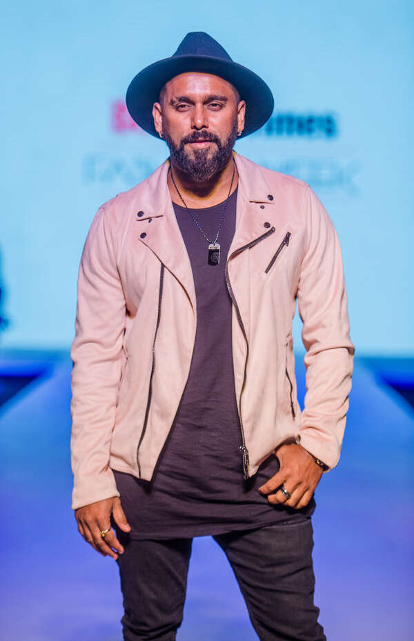 Bosco Martis Stills