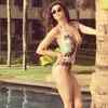 Flaunting curves in a monokini
