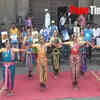 Article image for: <i class="tbold">bharatanatyam dancer</i>s took to various streets of Pune to create water conservation