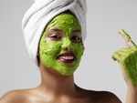 Avocado and kiwi face mask