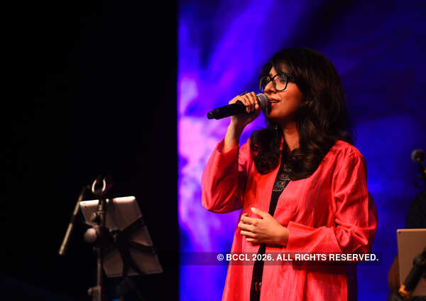Shakthisree Gopalan Images