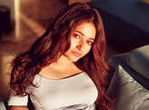Alluring pictures of Poonam Bajwa as she turns 30