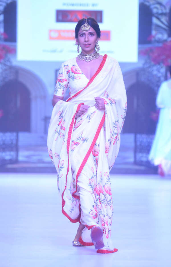 Niki Mahajan