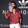Click here to see the latest images of <i class="tbold">arjun khanna</i>